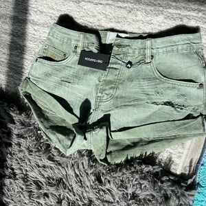 NWT- One Teaspoon Low Bandit Shorts sz. 28
